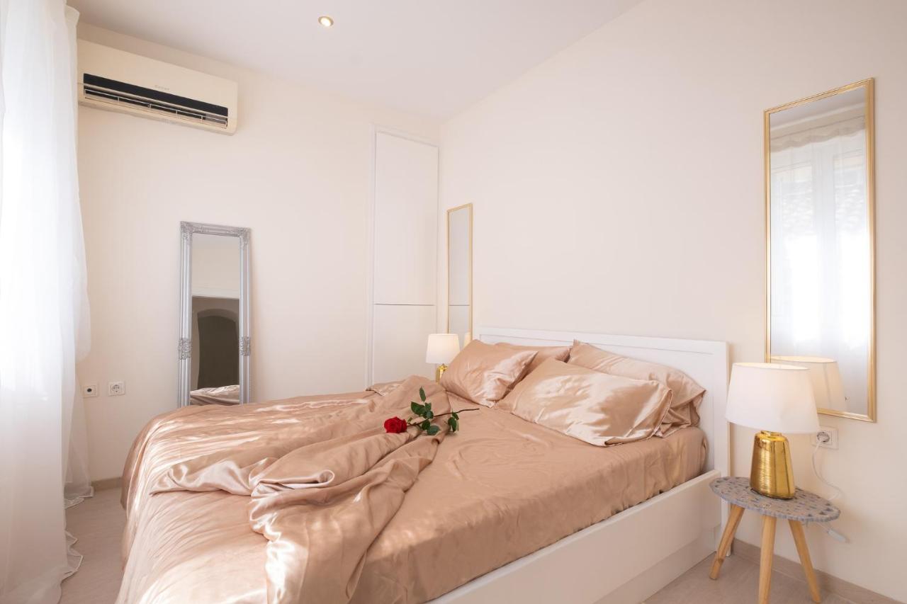 Nadiona Suites Red & Cream Corfu  Esterno foto
