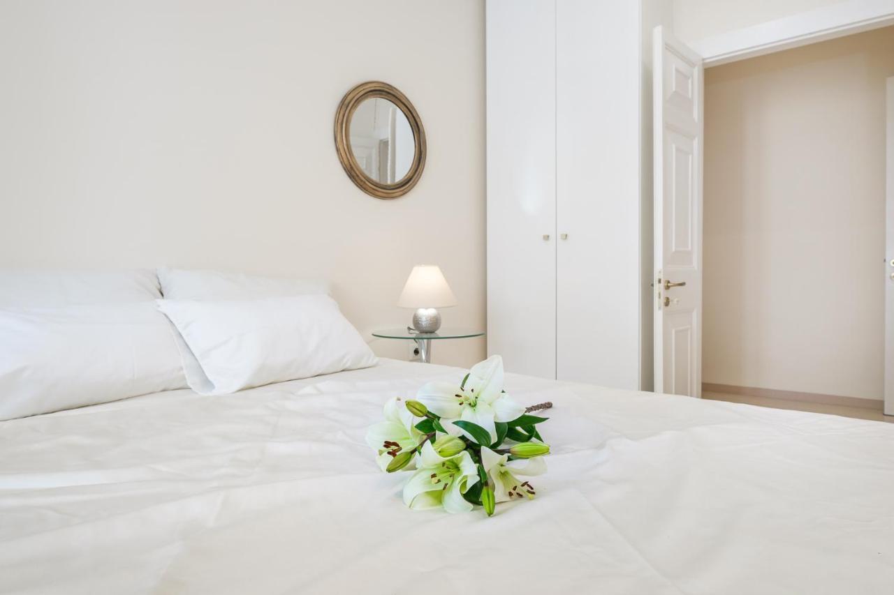 Nadiona Suites Red & Cream Corfu  Esterno foto