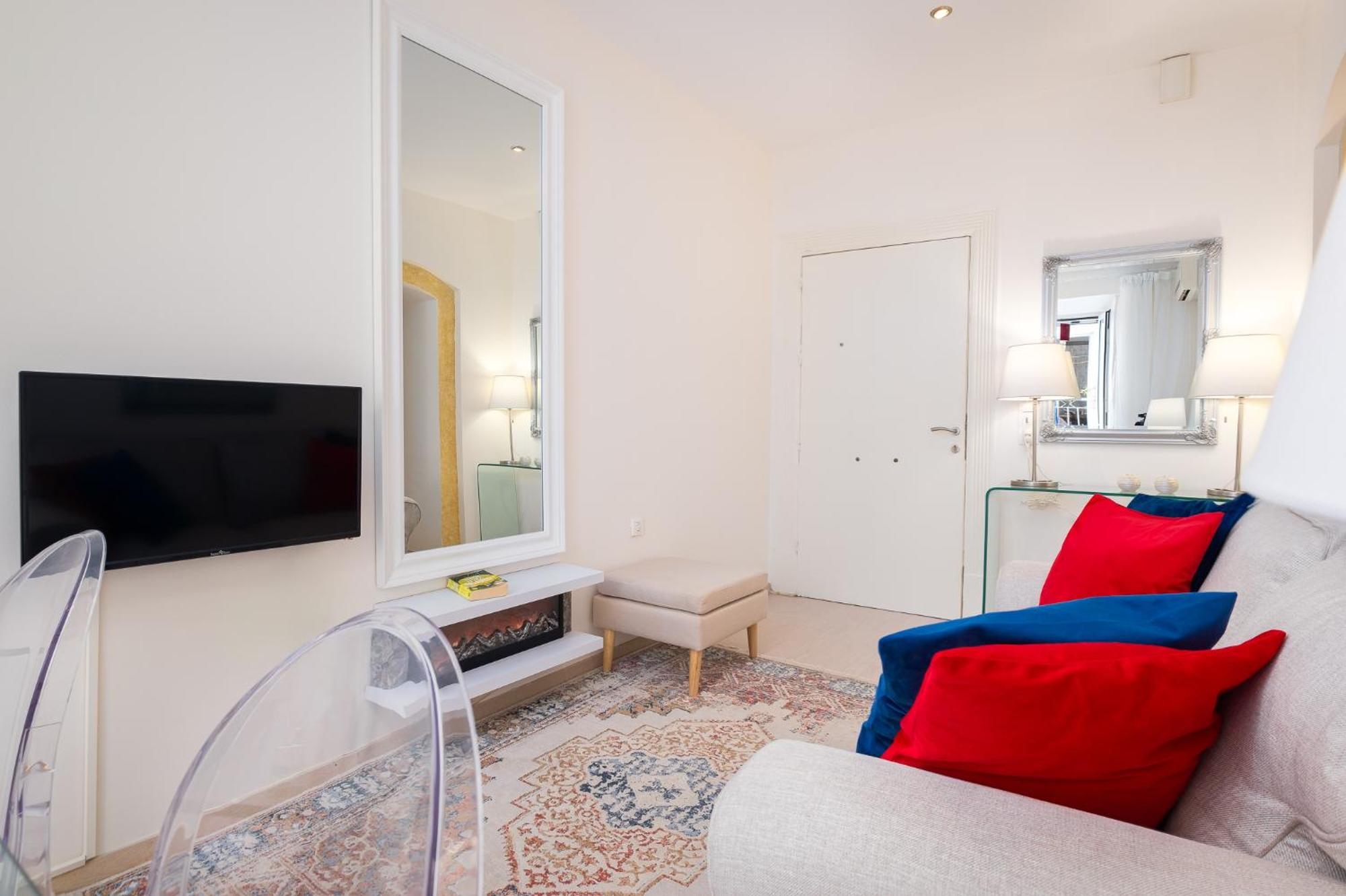Nadiona Suites Red & Cream Corfu  Esterno foto