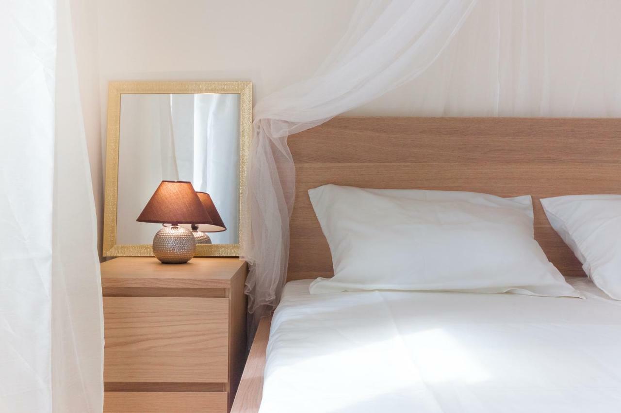 Nadiona Suites Red & Cream Corfu  Esterno foto