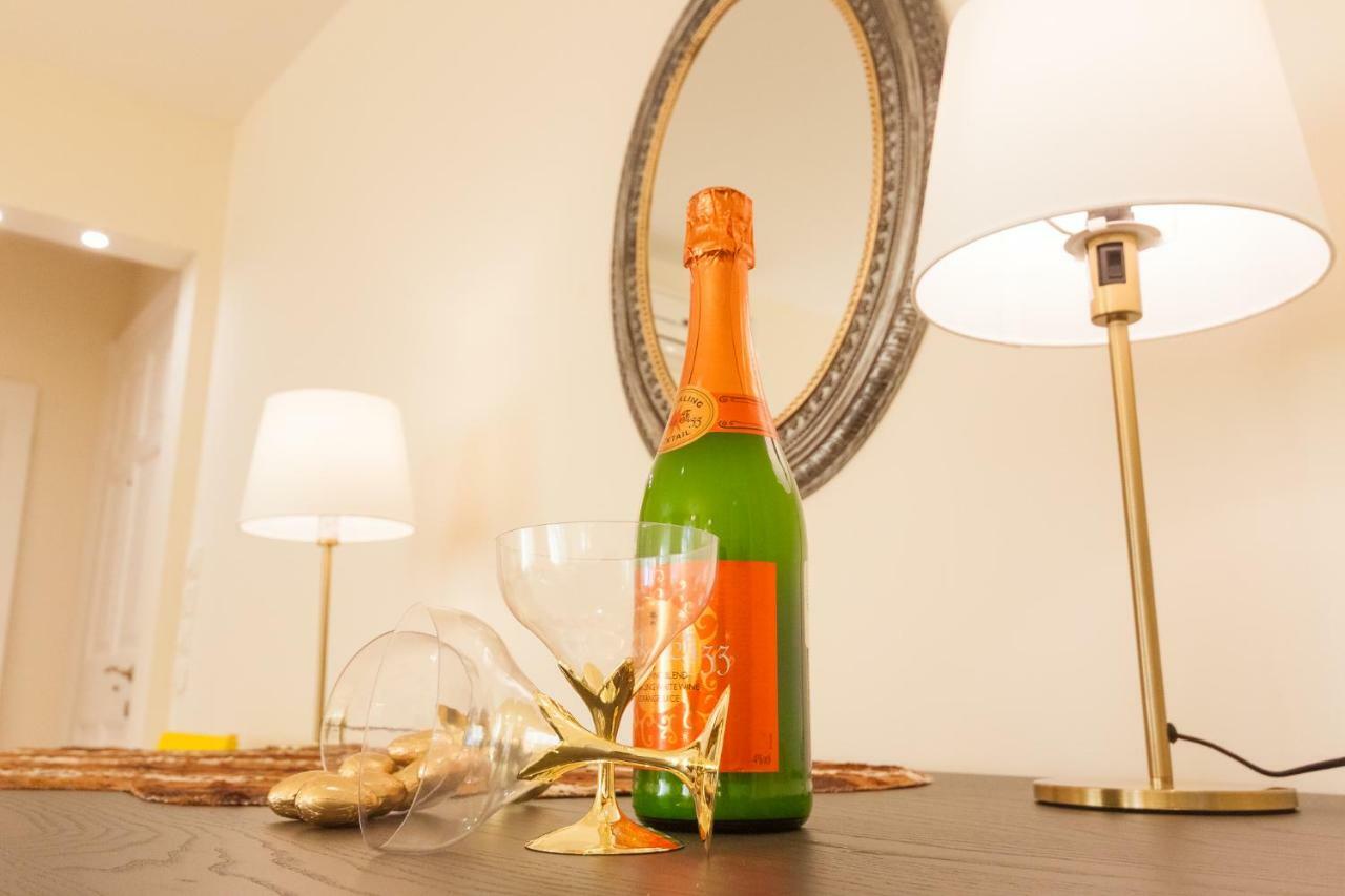 Nadiona Suites Red & Cream Corfu  Esterno foto